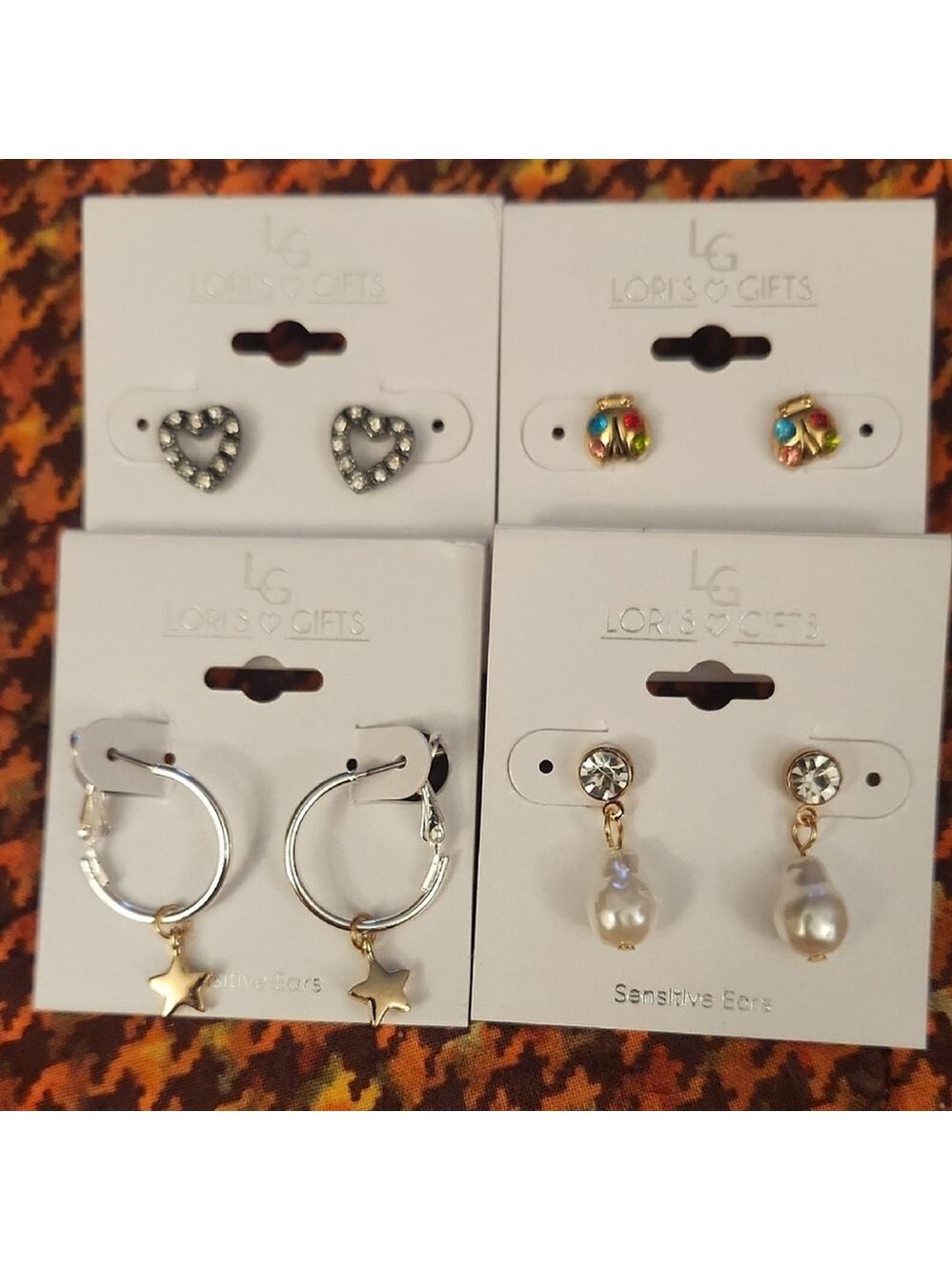 Lori's Gifts Earring Set Lot of 4 Silver and Gold